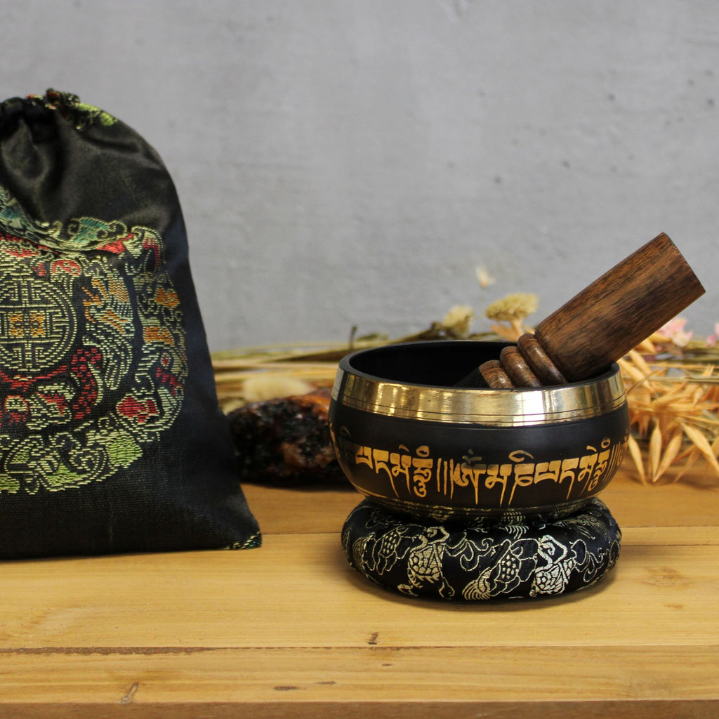 Lotus Flower Singing Bowl Set detail, NooEdge UK