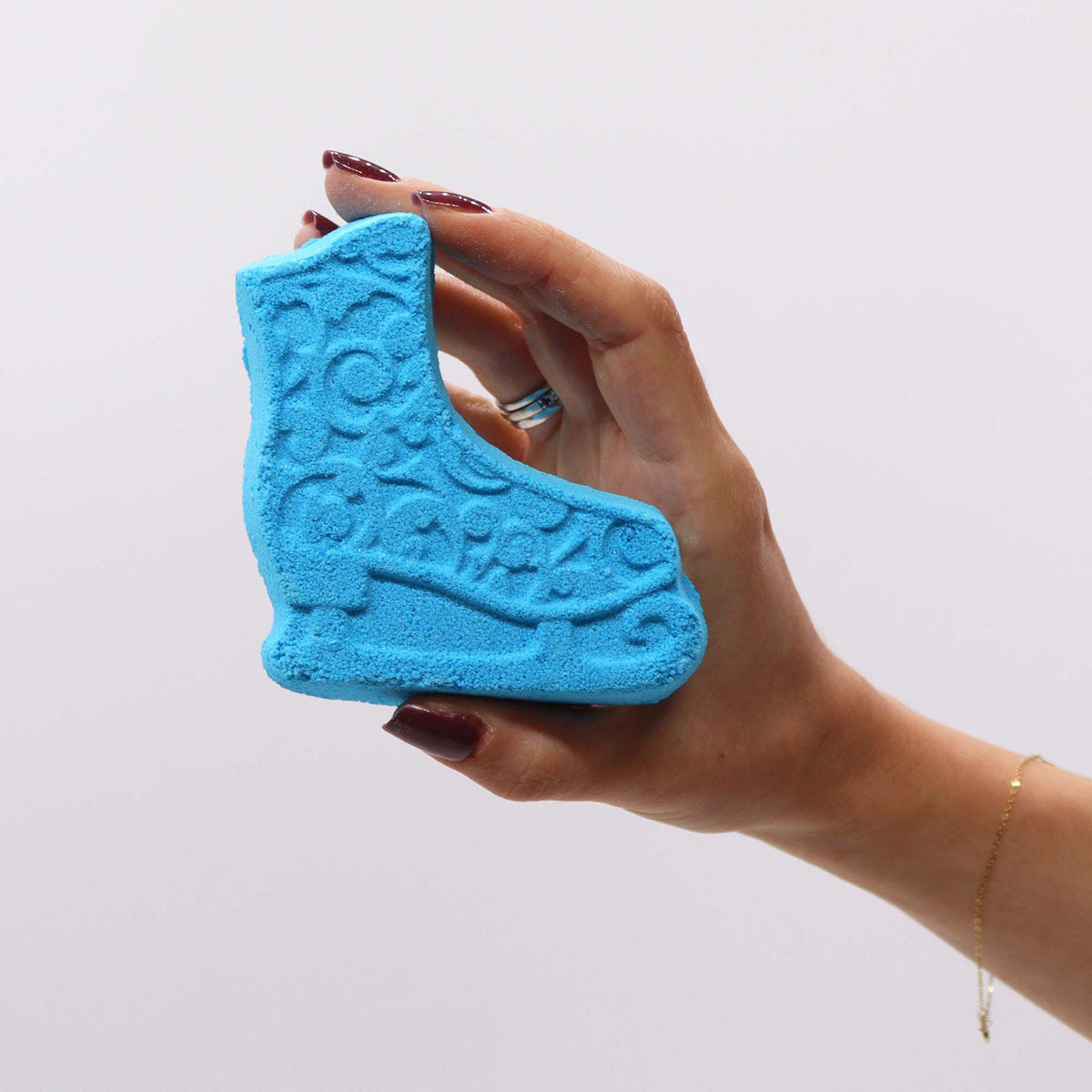 Break the Ice Christmas Bath Bomb Gift Pack close-up, NooEdge UK