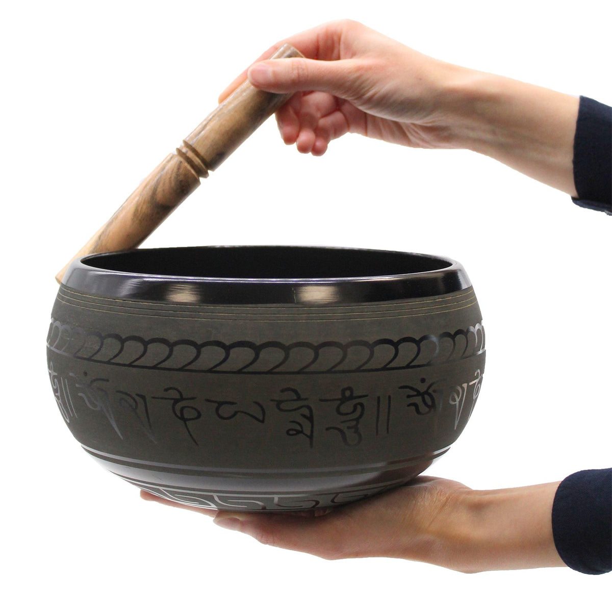 Extra Loud – Singing Bowl Five Buddha detail, NooEdge UK