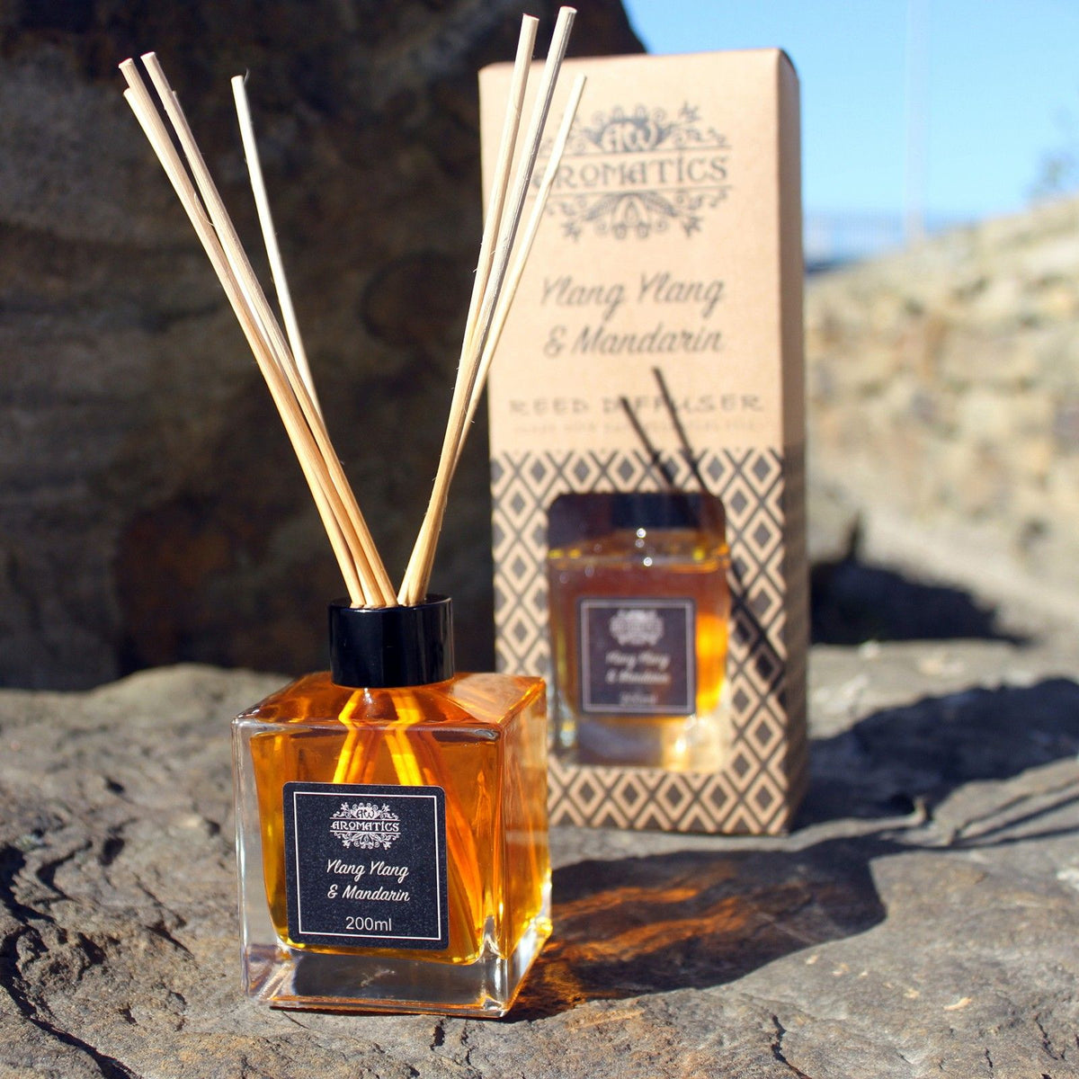 200ml Lavender & Fennel Essential Oil Reed Diffuser detail, NooEdge UK