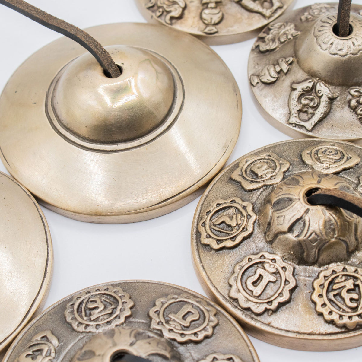 Premium Brass Tibetan Tingsha – Seven Chakra approx 7cm (255gm) close-up, NooEdge UK