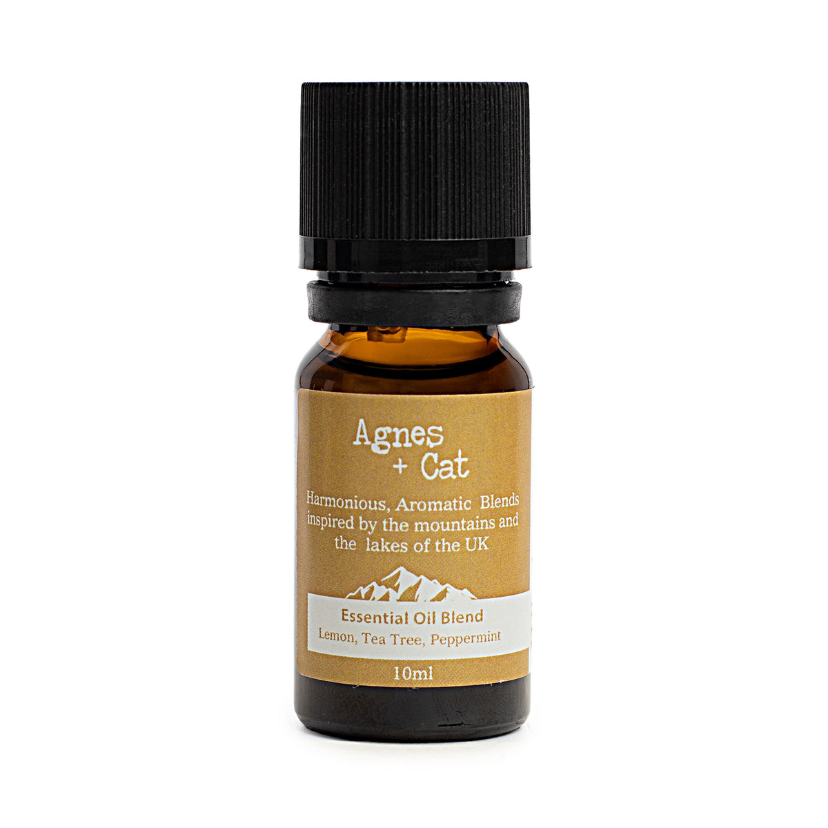Agnes + Cat Essential Oil Blend – Windermere Lemon, Tea Tree & Pepperm close-up, NooEdge UK